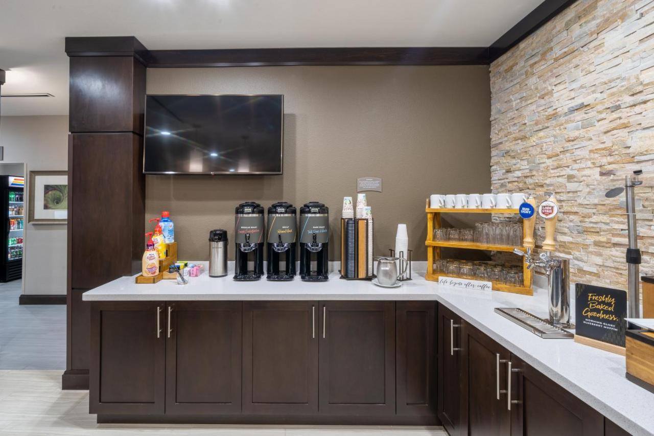 Staybridge Suites Houston East - Baytown By Ihg Екстер'єр фото