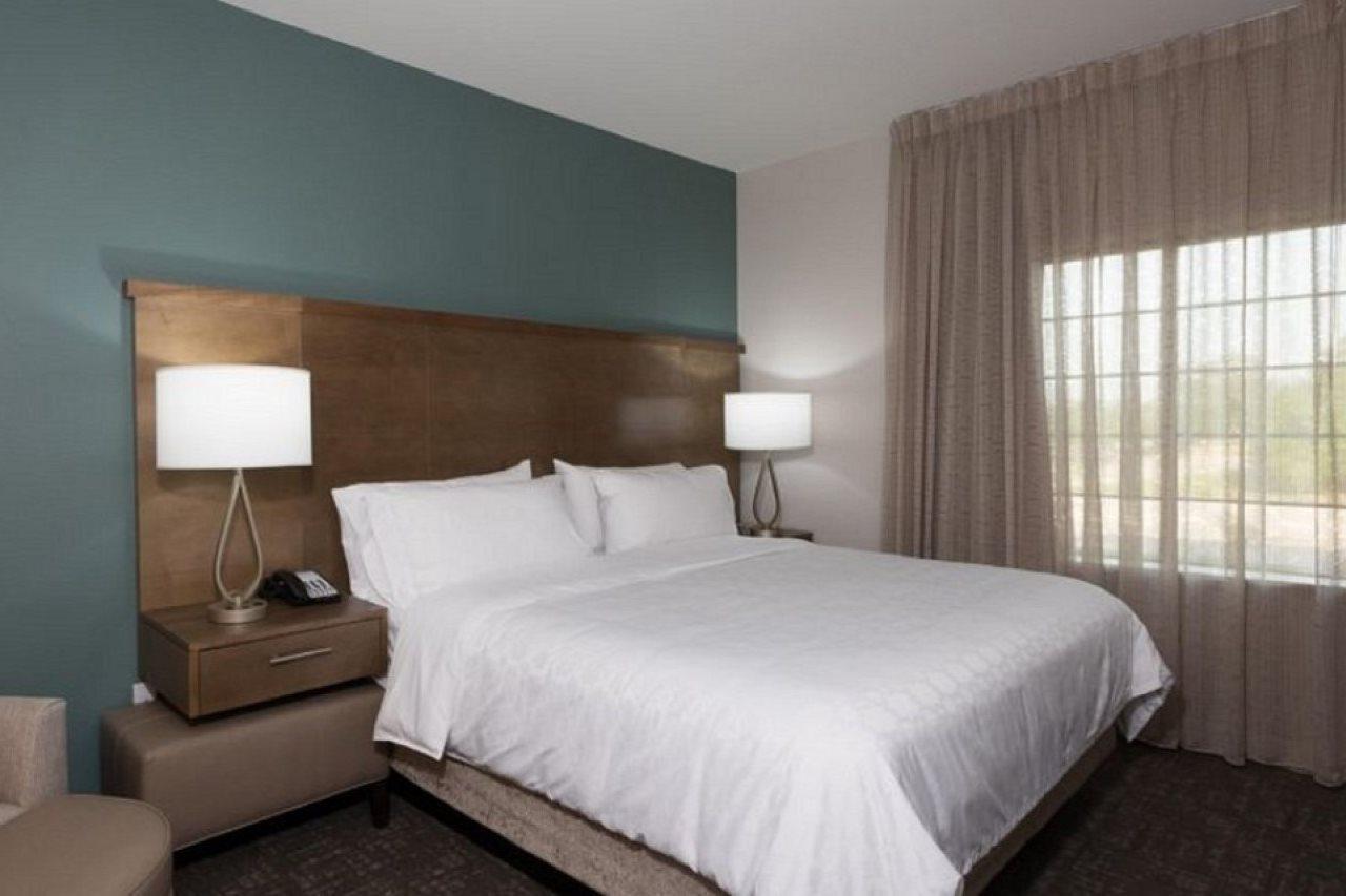 Staybridge Suites Houston East - Baytown By Ihg Екстер'єр фото