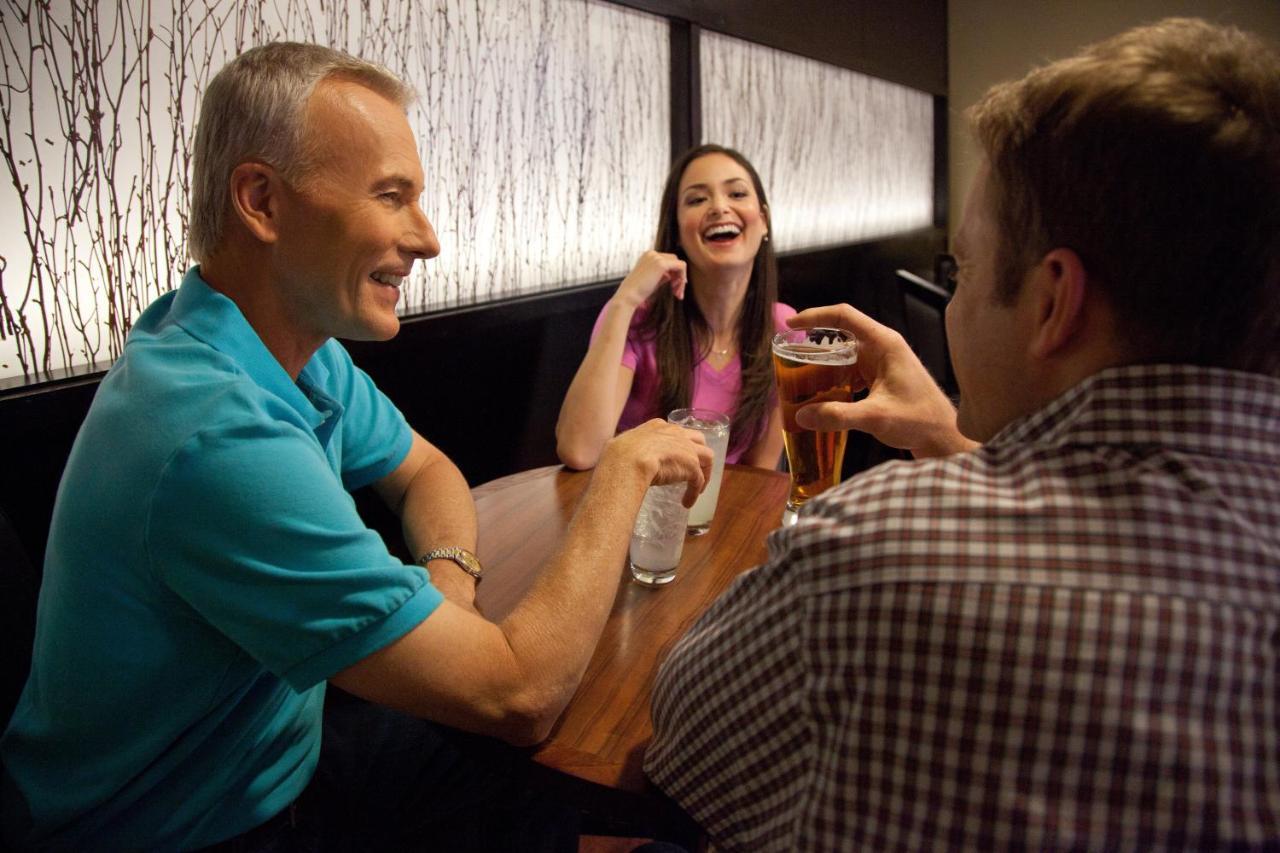 Staybridge Suites Houston East - Baytown By Ihg Екстер'єр фото