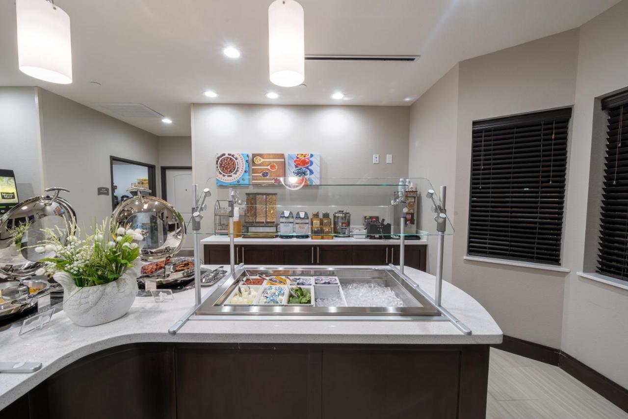 Staybridge Suites Houston East - Baytown By Ihg Екстер'єр фото